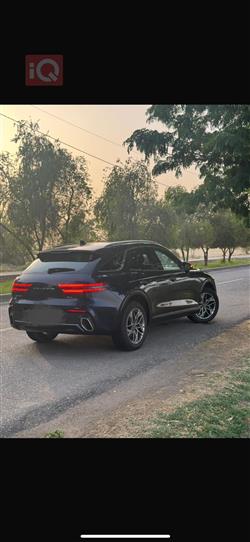 جێنسس GV70